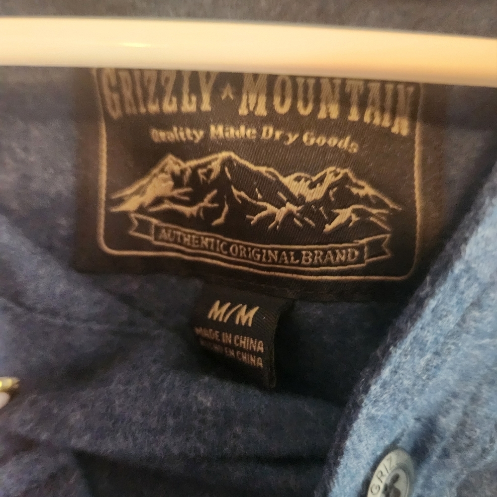Grizzly Mountain Men's Blue Flannel - Picture 2 of 5